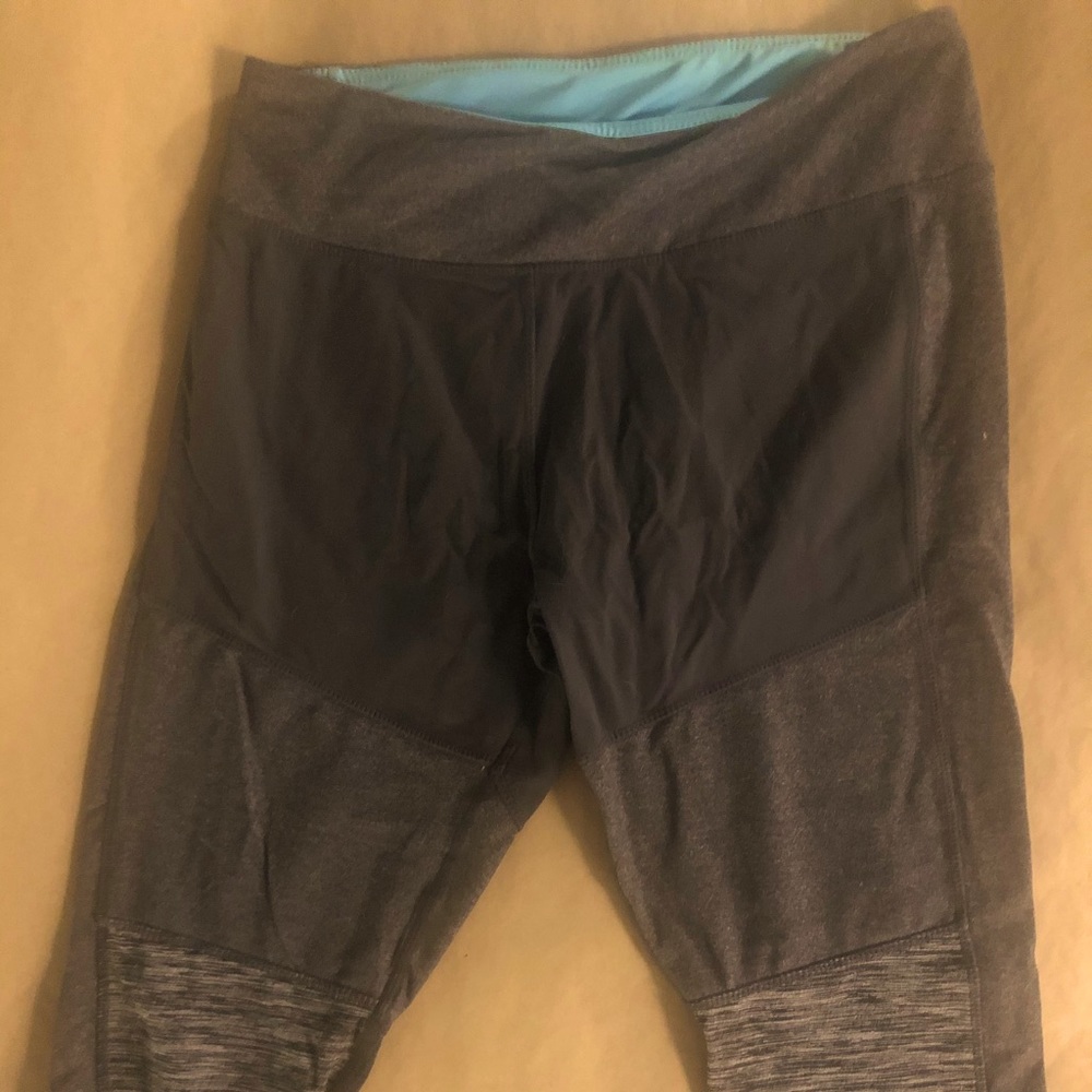 Workout capris